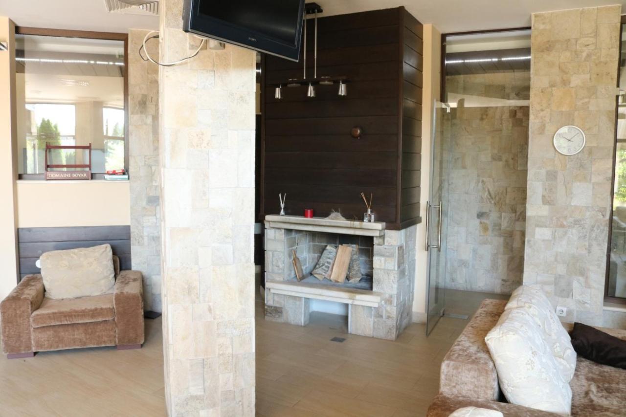 Private Apartments In Alpine Lodge Банско Екстериор снимка