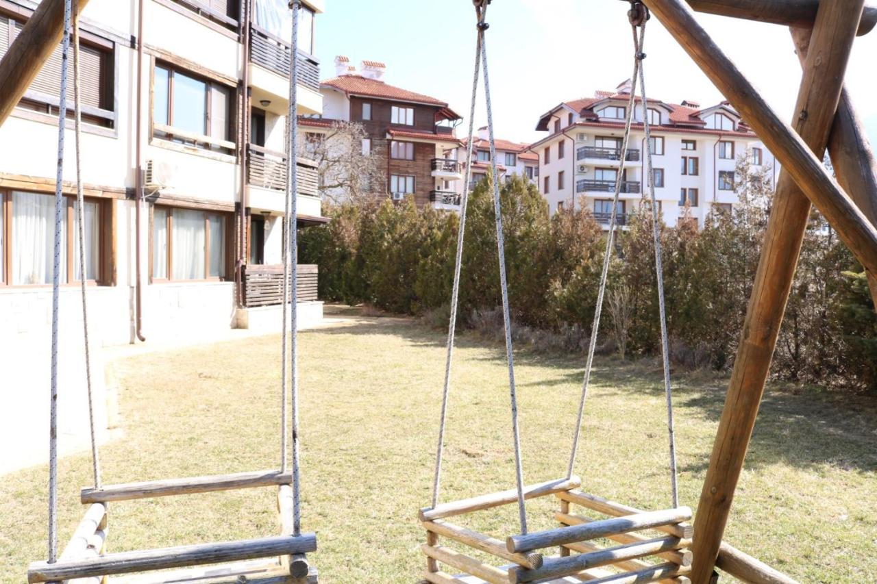 Private Apartments In Alpine Lodge Банско Екстериор снимка