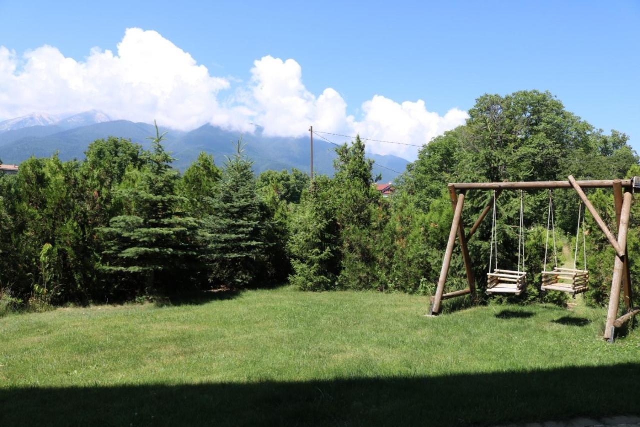 Private Apartments In Alpine Lodge Банско Екстериор снимка